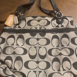 Coach Shoulder Bag
