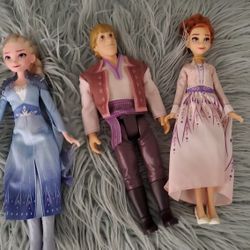Disney Frozen 2 11" Doll Set