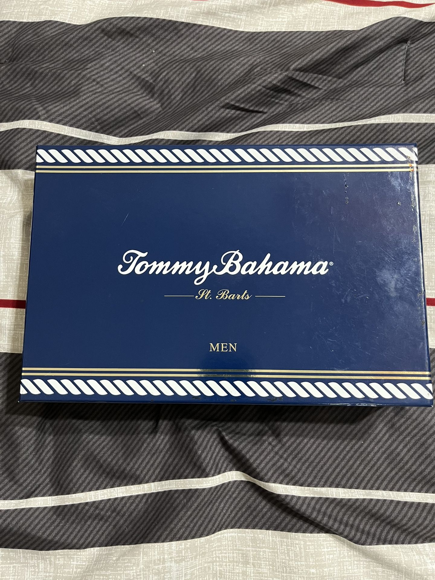 Tommy Bahama 