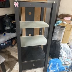 Entertainment center