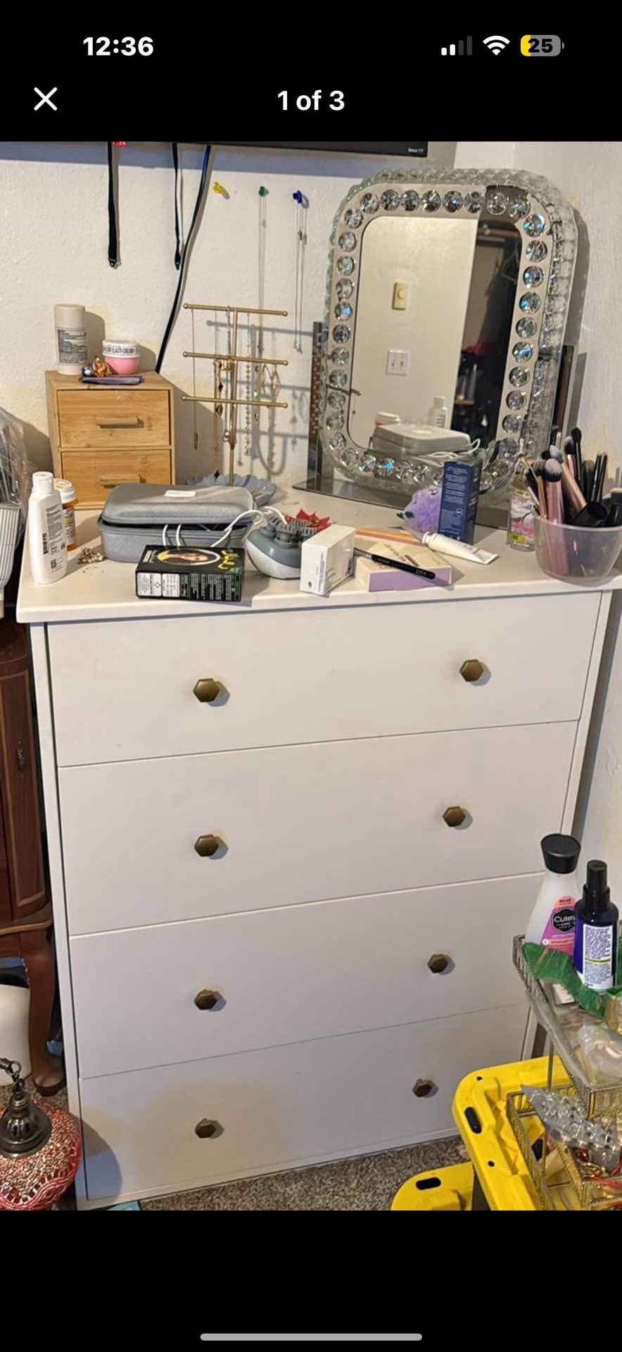Dresser $100