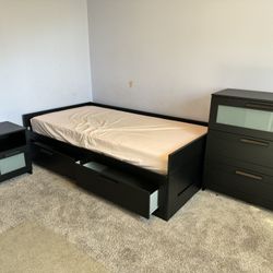 Twin Bed Set