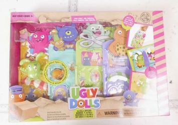 Ugly Dolls Uglyville Unfolded Main Street Playset not my picture but the playset I got has some wear on the box