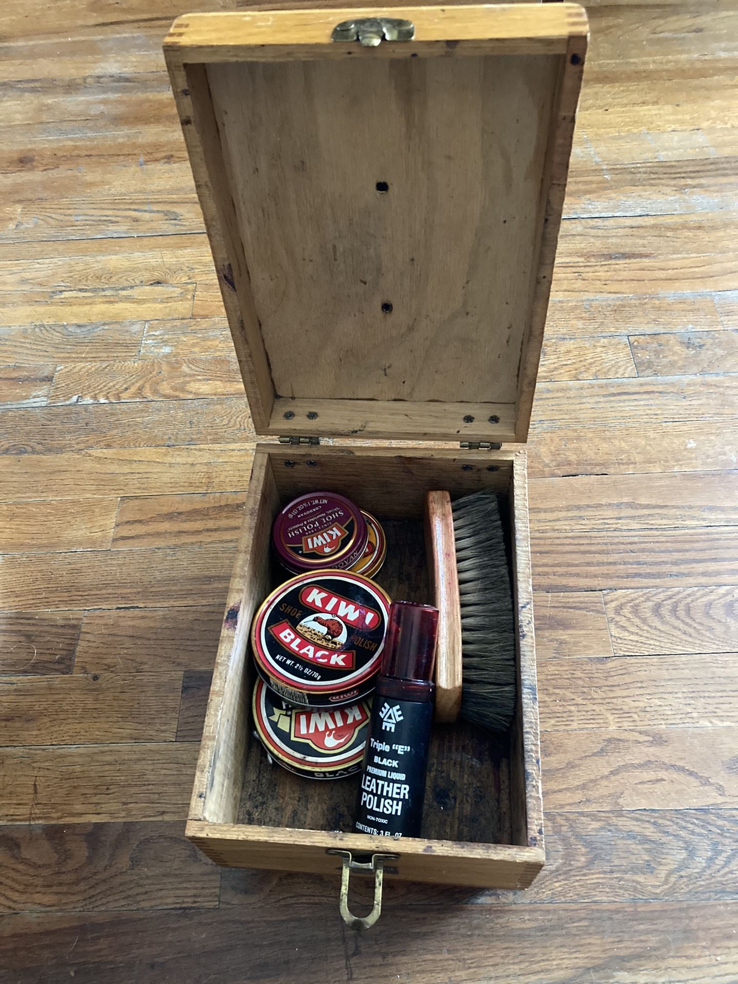 Shine Chest , Gold Bond Antique