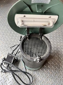 FREE - Bite Shield Protector 1/4 Acre Non-Propane Mosquito Trap 