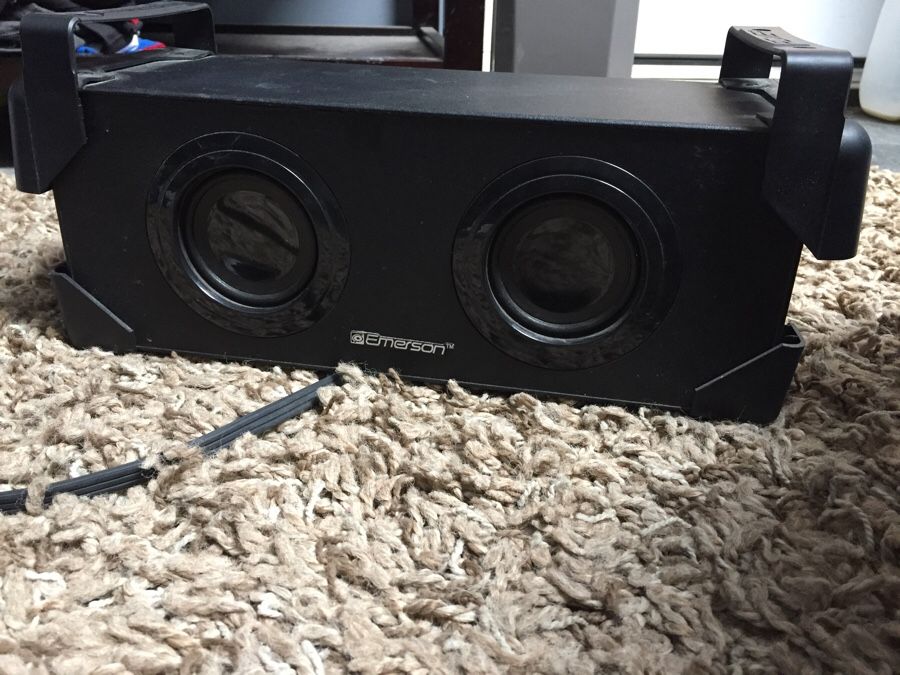 Bluetooth speaker -Emerson ebt6003