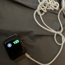 Aplple Watch Bundle  Air Pros 