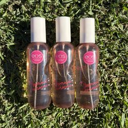 eos Holiday Body Mist- Peppermint Cashmere (6 fl oz)