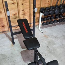 Weight lifting bench