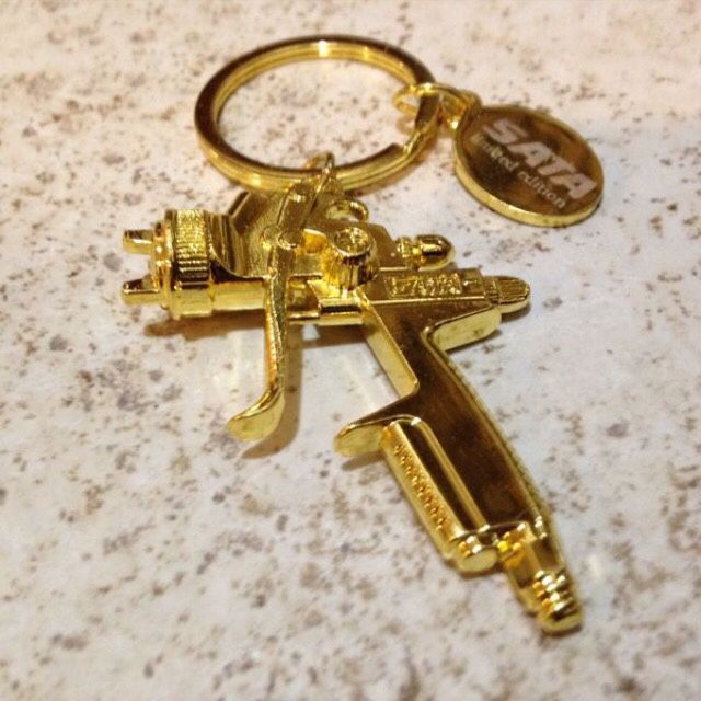 SATAjet Spray Gun Keychain Gold SATA jet Keyring IWATA DEVILBISS WALCOM