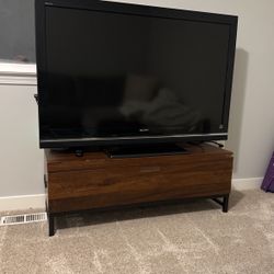 Tv Console/Chest $20
