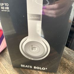 Unopened Beats Solo3 Headphones