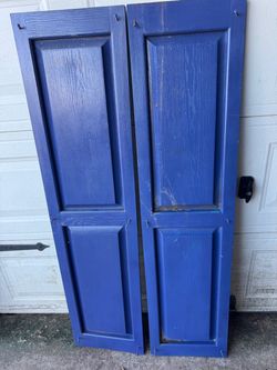 Used Vinyl Shutters 14 1/2”x 59” Must Pick Up