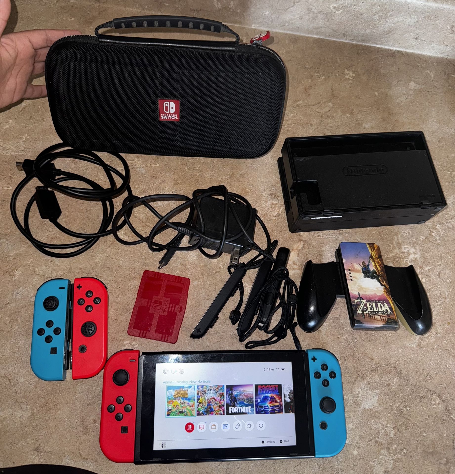 NINTENDO SWITCH