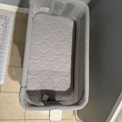 Bassinet 