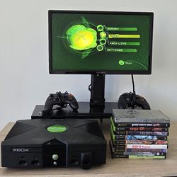 Ready to Play OG Xbox Bundle – 10 Games – Plug In & Go