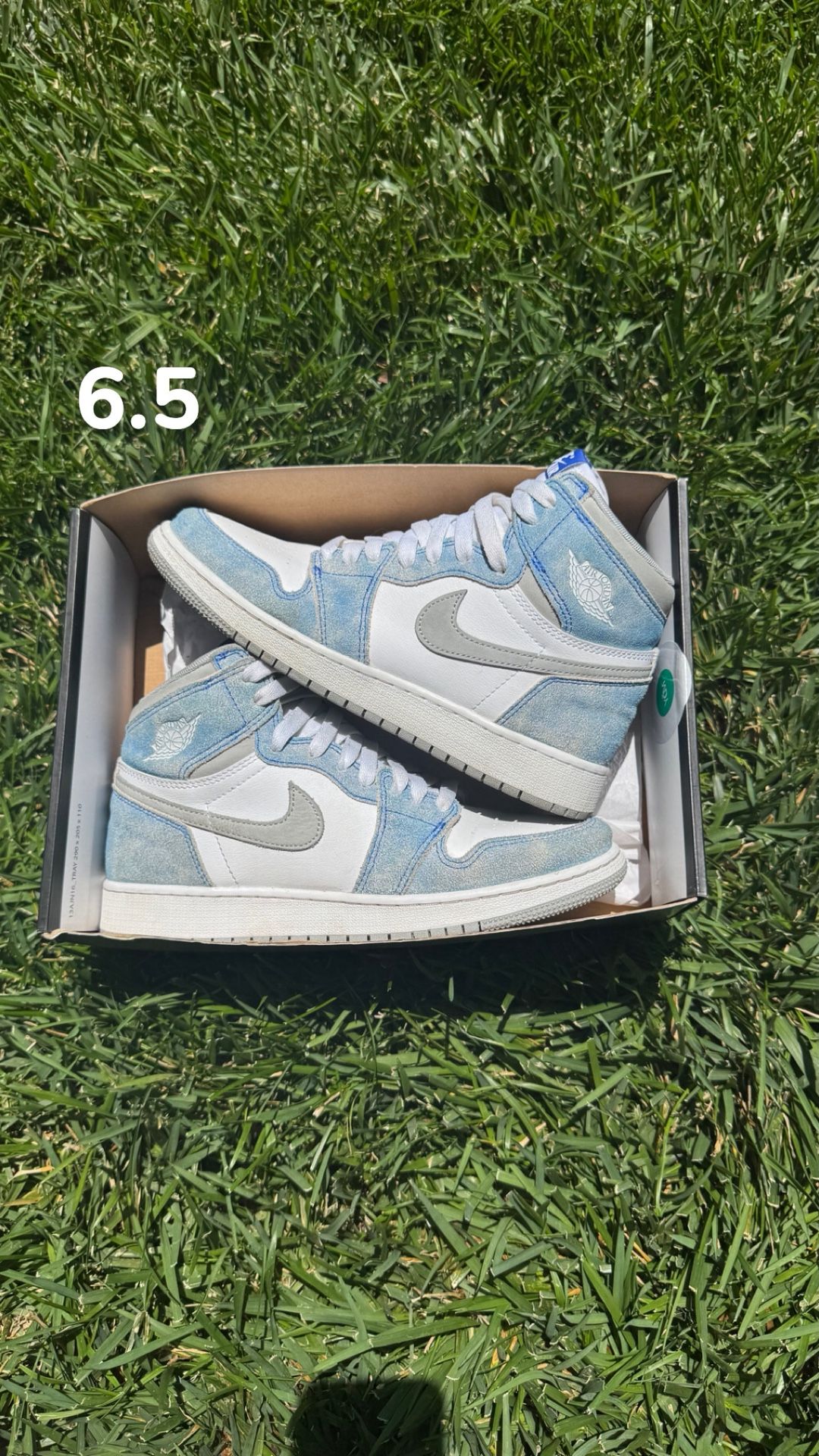 Jordan 1 Hyper Royal Size 6.5 (8w)