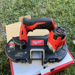 Milwaukee Band Saw M12