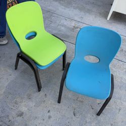 Small Kids Chair 4