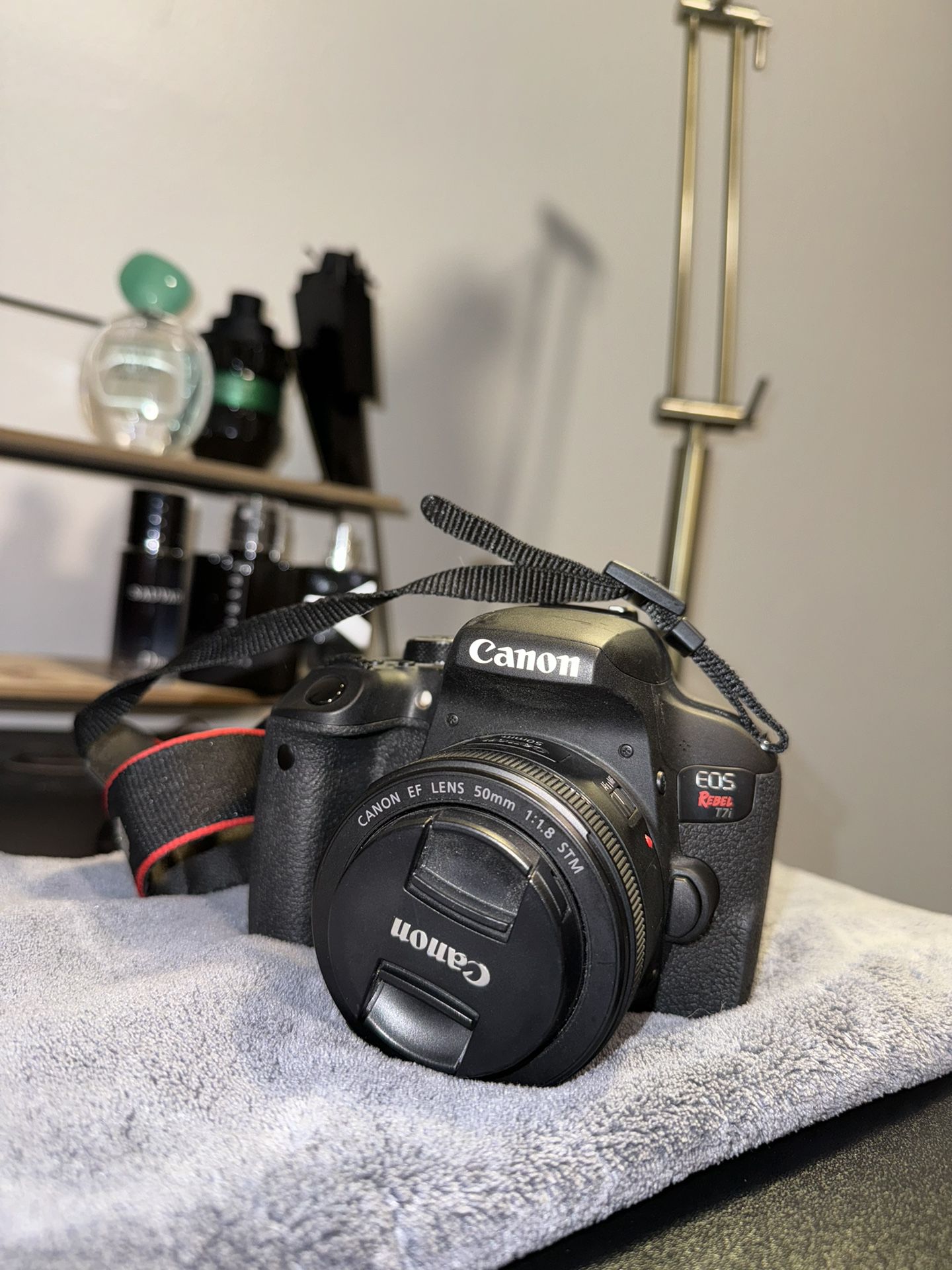 canon t7i camera with 3 lenses 