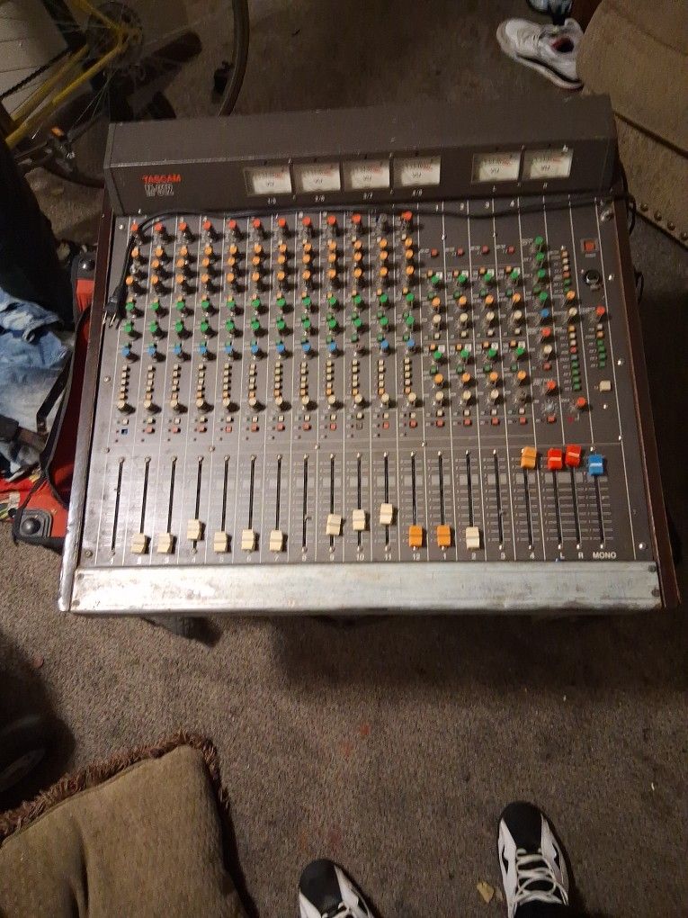 TASCAM M-312B vintage analog mixer