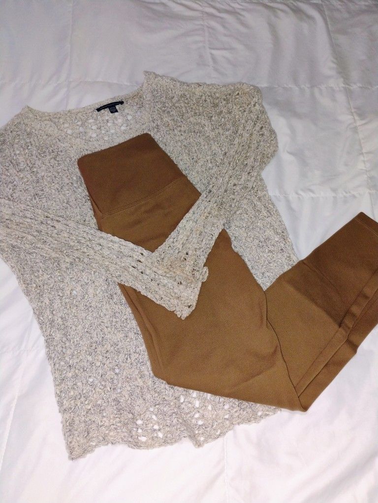 American Eagle knitted sweater and matching lysse pants