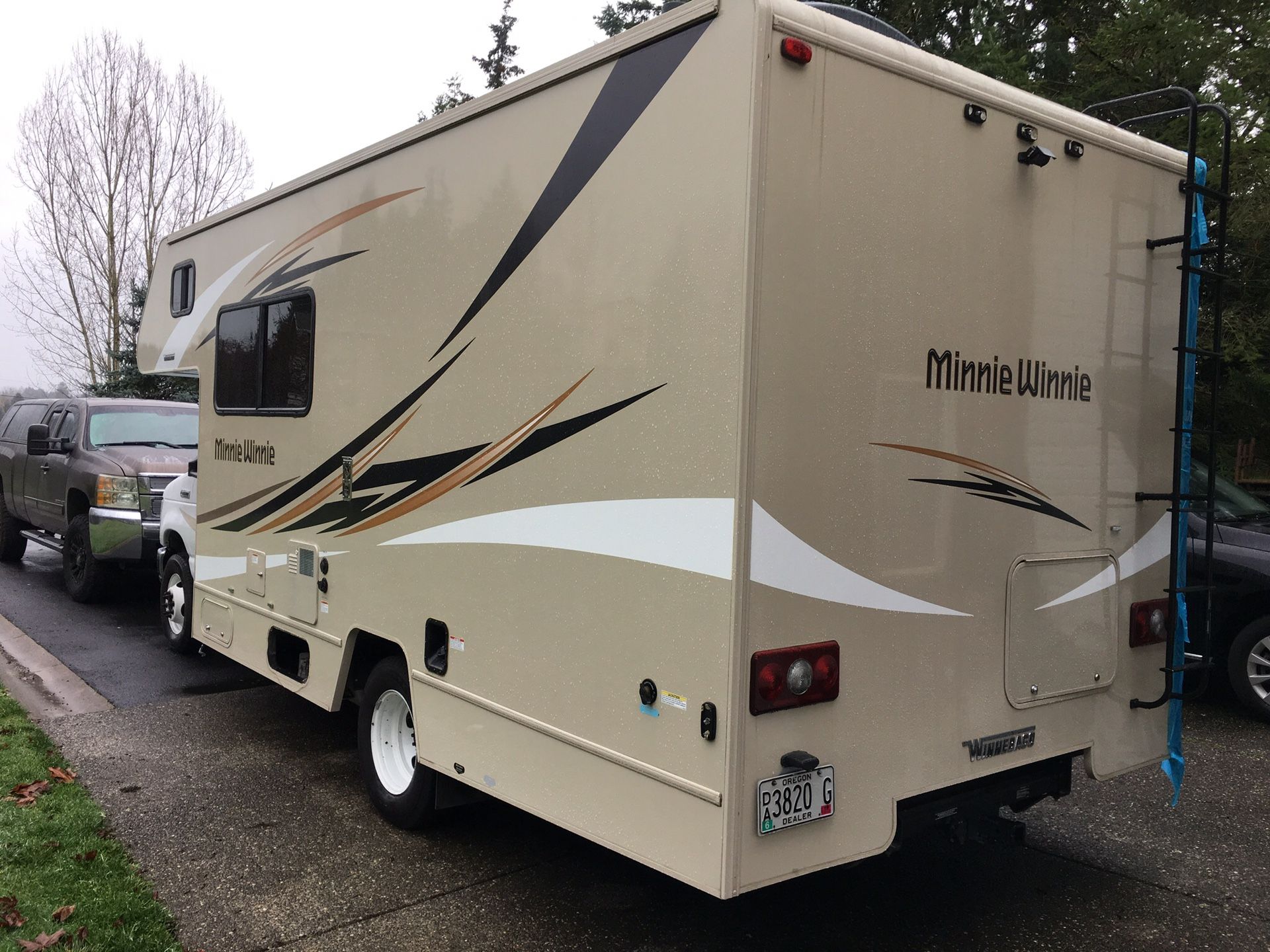 Rv Winibago 2018 V 10. 10.000. Miles