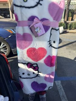 Hello Kitty VDAY Blanket