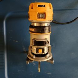 DeWalt Fixed-Base Compact Router