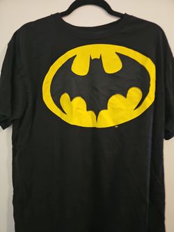 XL Batman shirt
