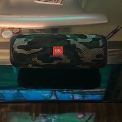 JBL Flip 5