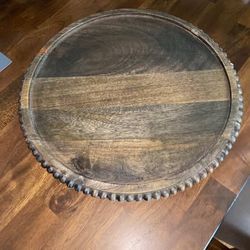 Southern Living wood beaded Lazy Susan tray excellent condition 16 1/2” round 2”high must pick up