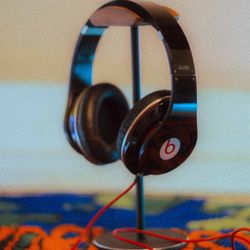 Beats Wired Headphones - (STUDIO 1ST GEN)
