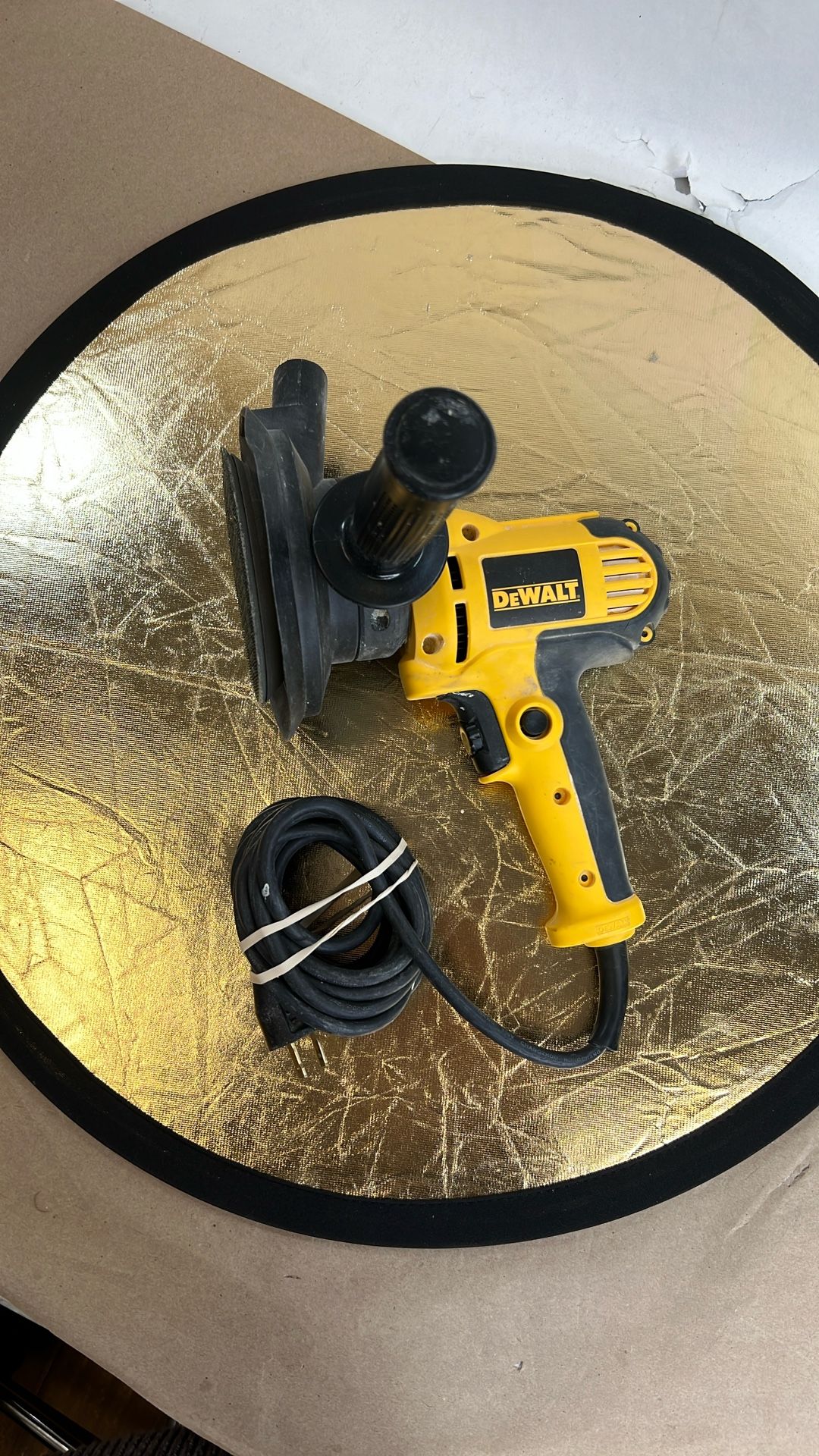 Used, Tested DEWALT DWE6401DS 120-Volt 6-Amp Corded Disc Sander