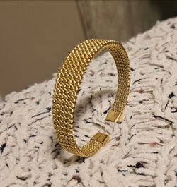 Braided Mesh 18K Gold Plate Stainless Steel Open Cuff Bracelet (NEW)