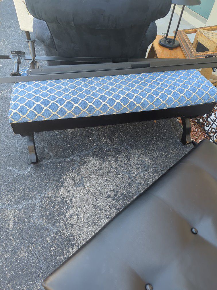 New end Of Bed Bench $30
