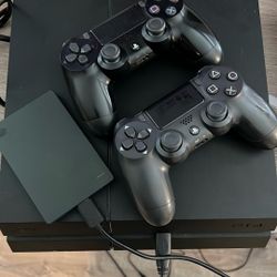 PS4 With 2 Controllers And External Hardrive 2TB
