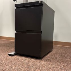 Metal Two Drawer Locking Vertical File Cabinet