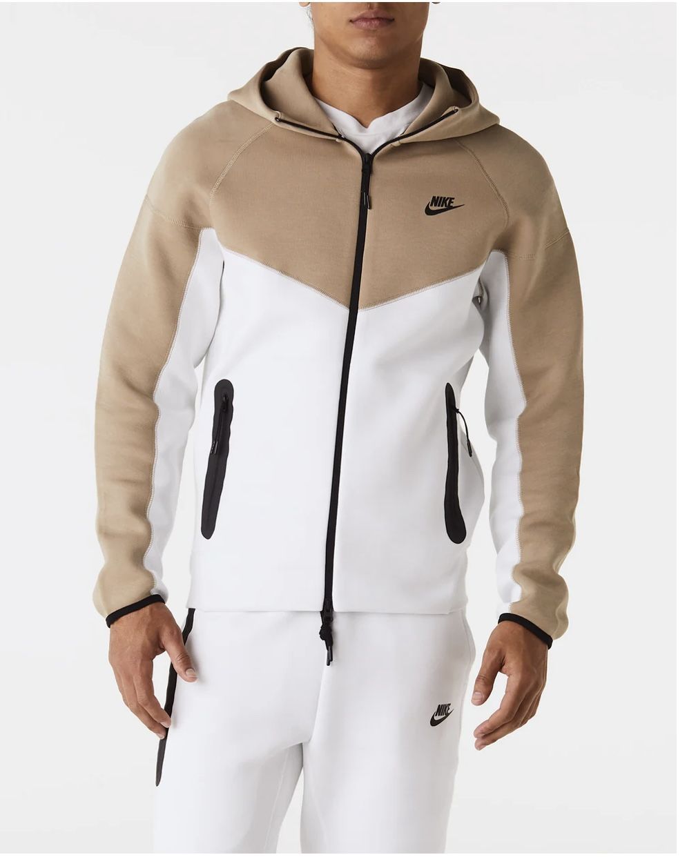 Nike Tech
