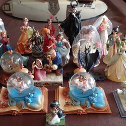 Disney Figurines And Snow Globes 