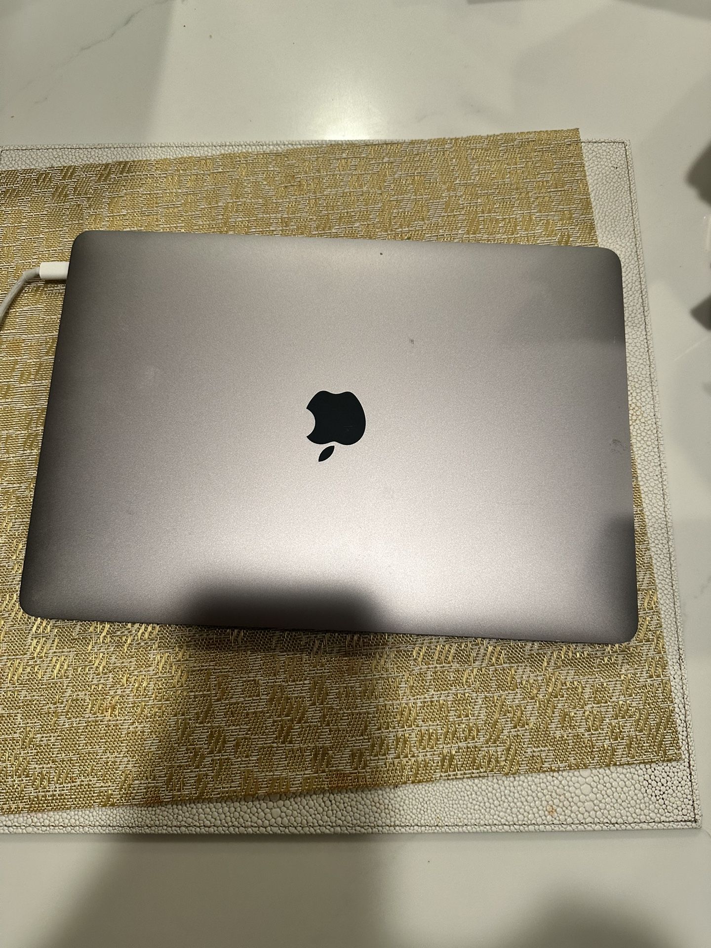 2017 Apple MacBook Pro