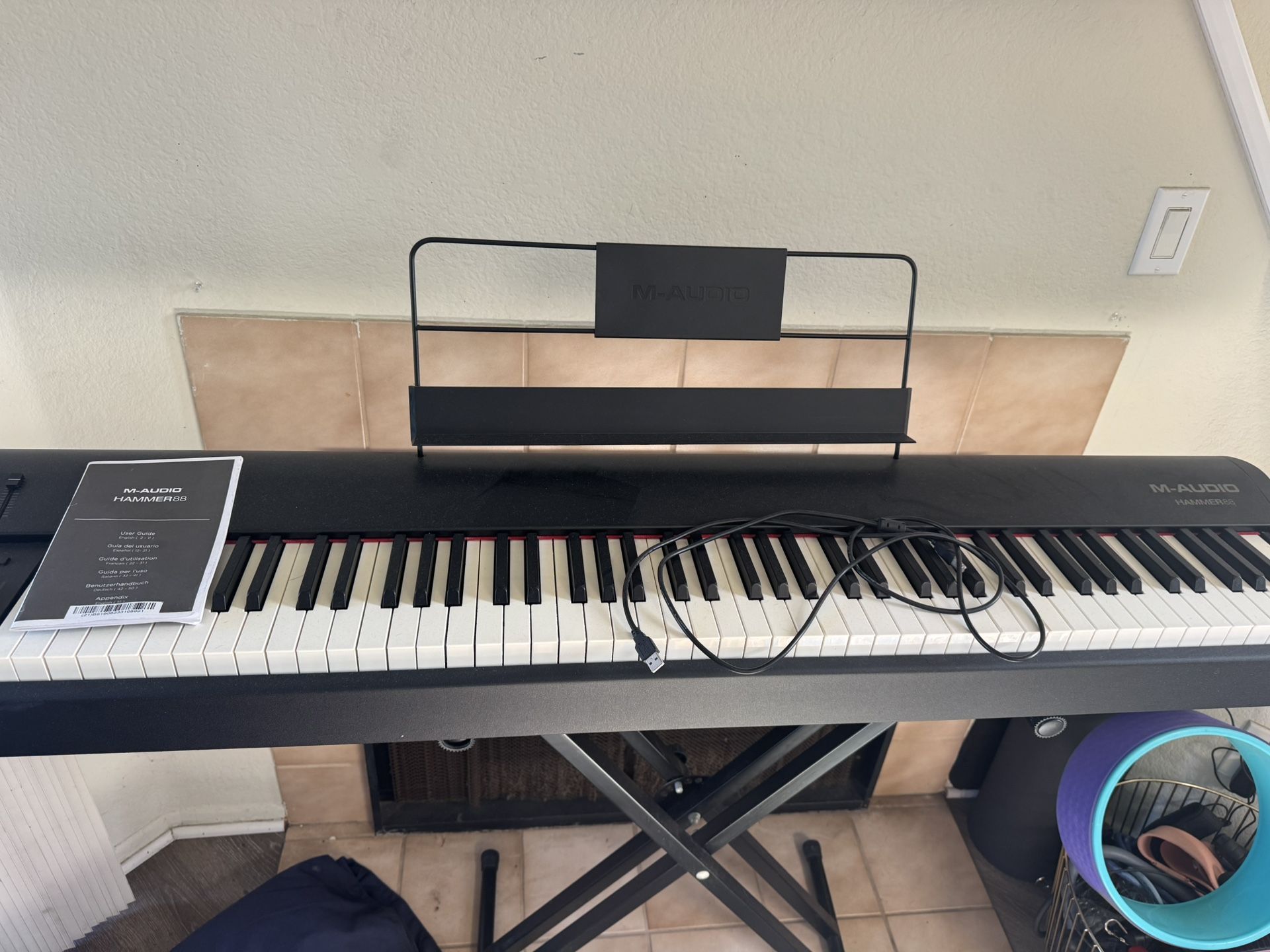 M-Audio Keyboard 