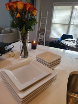 Canopy Dish Set