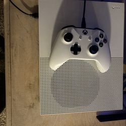 Xbox One S White Console + Controller | Fully Working