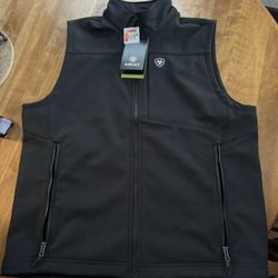 large ariat Vest