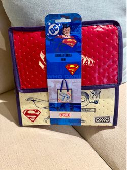 Superman Hielera Termica Mini small cooler oxxo Mexico exclusive