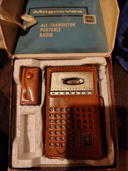 Magnavox All-transistor Portable Radio