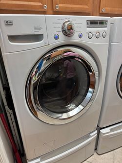 LG washer & Dryer w/stands