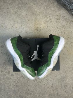 Air Jordan 11 Retro Low Green Snakeskin