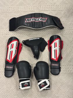 Boxing/KMA Gear equipment